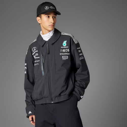 Chamarra Mercedes hombre 2025